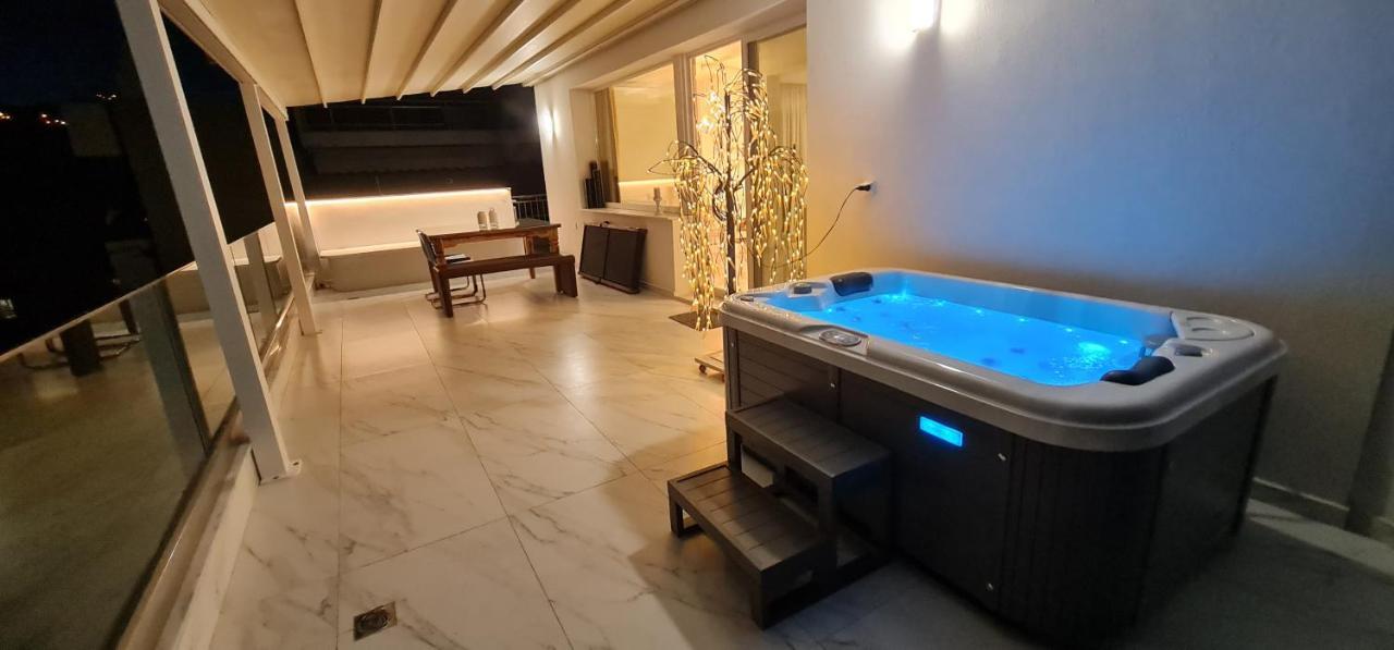 Euphoria Luxury Penthouse Apartment Kavála ภายนอก รูปภาพ